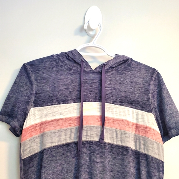 Hippie Rose Teens Top with Hood - Picture 4 of 11